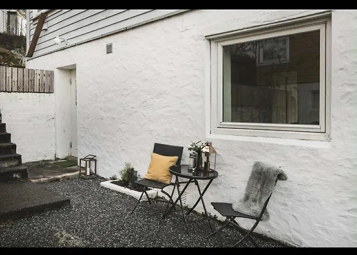 Bright And Modern Close To The Center! 2 Bedroom Apartman *