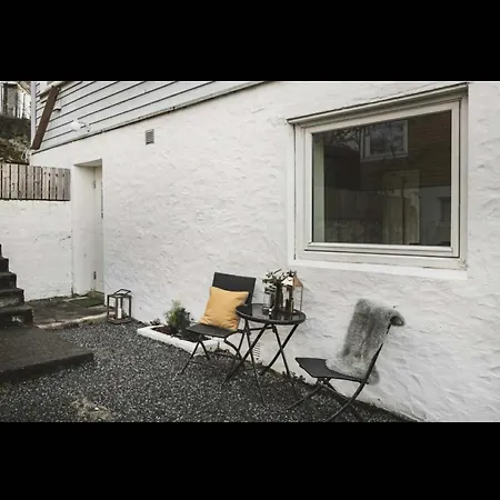 Bright And Modern Close To The Center! 2 Bedroom 아파트 *