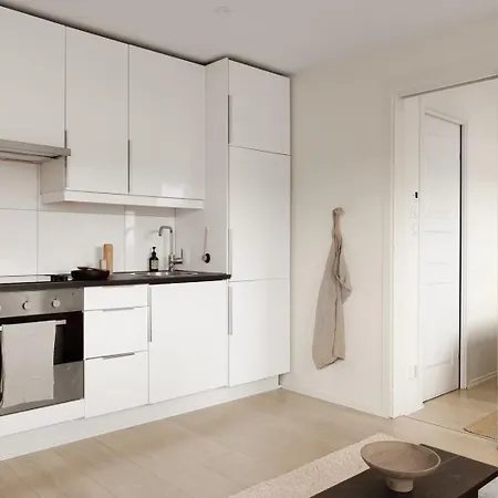 Bright And Modern Close To The Center! 2 Bedroom Апартаменти